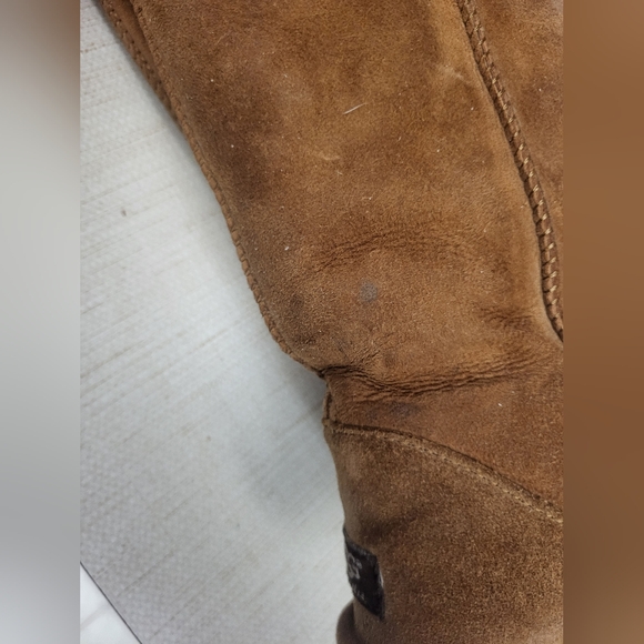 UGG Brown Chestnut Suede Classic Boots Sz 7 - Picture 7 of 7